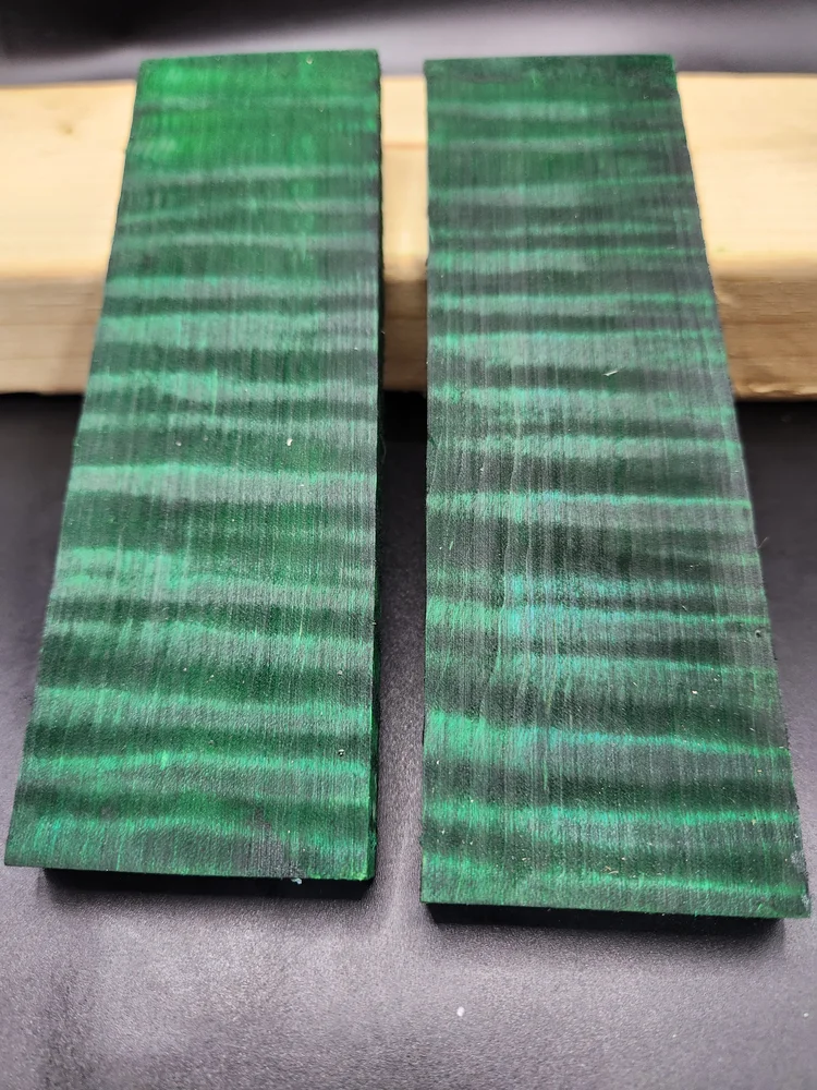 Bookmatched Quilted Maple Knife Scales – Emerald Green Dyed (6x2x0.375) Long