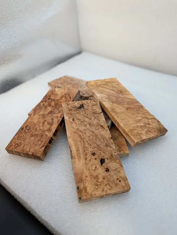 Lot of Maple Burl Knife Scales (5x2x0.25) — photo 4